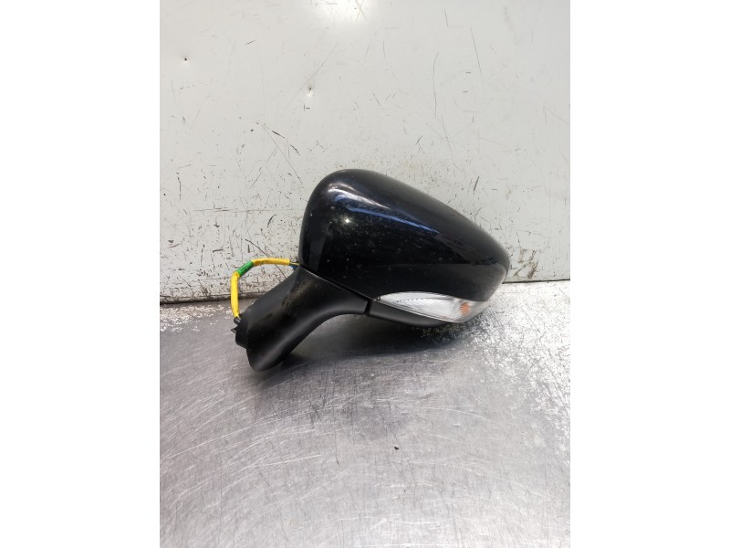 Recambio de retrovisor izquierdo para renault captur referencia OEM IAM ELECTRICO 1 ENCHUFE 9 CABLES