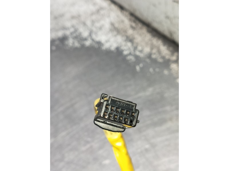 Recambio de retrovisor derecho para renault captur referencia OEM IAM ELÉCTRICO 1 ENCHUFE 11 CABLES