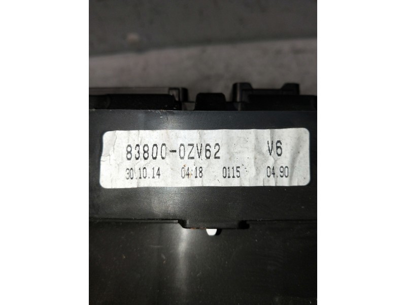 Recambio de cuadro instrumentos para toyota auris business referencia OEM IAM 838000ZV62 A2C31789200 