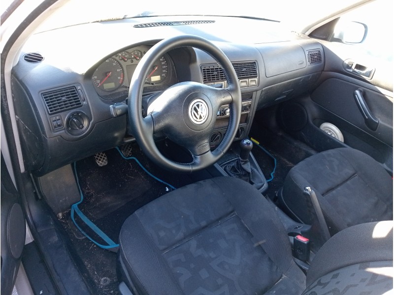 volkswagen golf iv berlina (1j1) del año 1998