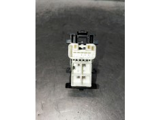 Recambio de mando elevalunas delantero derecho para toyota auris business referencia OEM IAM 8292X47  5P 2