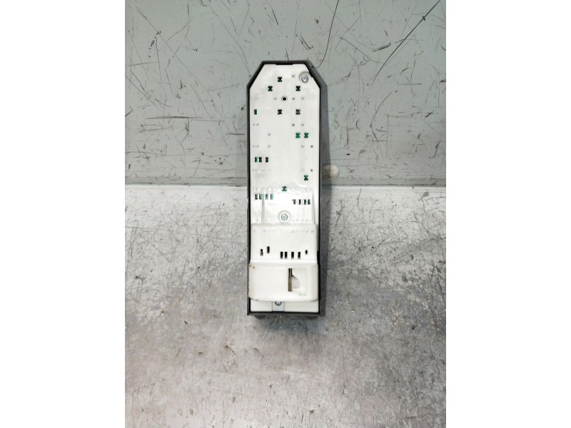 Recambio de mando elevalunas delantero izquierdo para toyota auris business referencia OEM IAM   5P