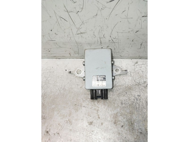 Recambio de modulo electronico para toyota auris business referencia OEM IAM 8957012370 1049930820 