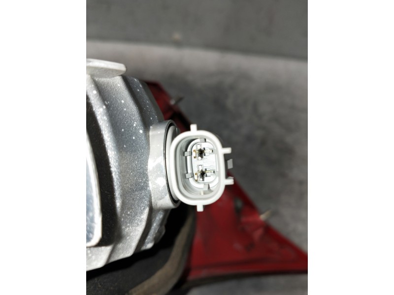 Recambio de piloto trasero derecho interior para toyota auris business referencia OEM IAM   