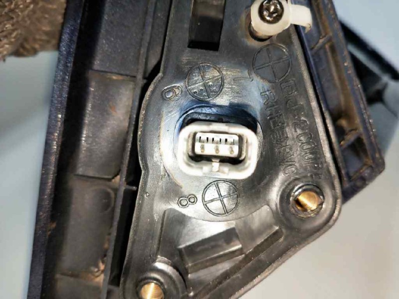 Recambio de retrovisor derecho para hyundai coupe (rd) 2.0 16v cat referencia OEM IAM   ELECTRICO