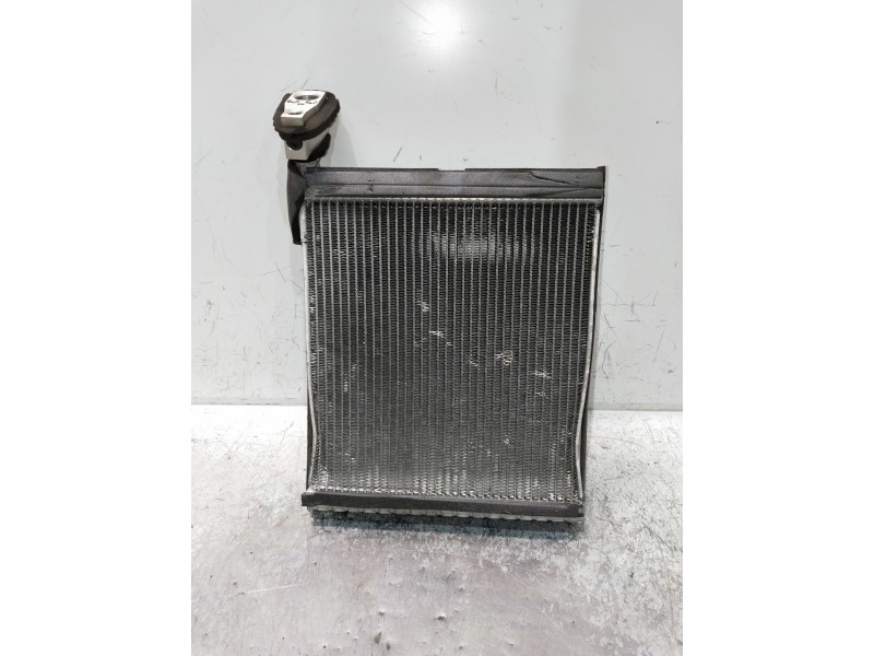 Recambio de radiador calefaccion / aire acondicionado para toyota auris business referencia OEM IAM   