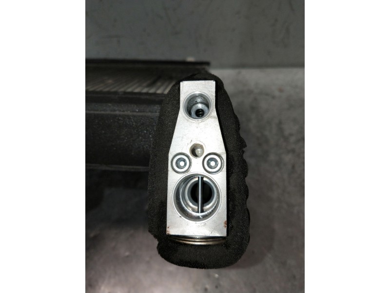 Recambio de radiador calefaccion / aire acondicionado para toyota auris business referencia OEM IAM   