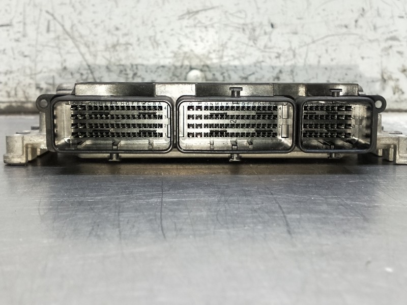 Recambio de centralita motor uce para renault captur referencia OEM IAM 0281032654 237106631R 