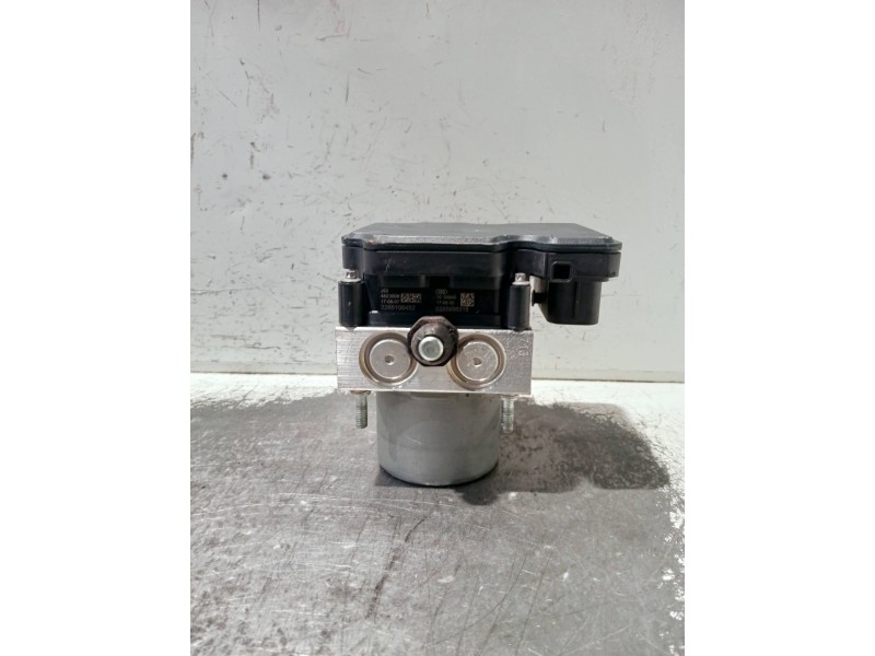 Recambio de abs para mazda cx-3 referencia OEM IAM 0265956315 0265259211 DH0N437A0A