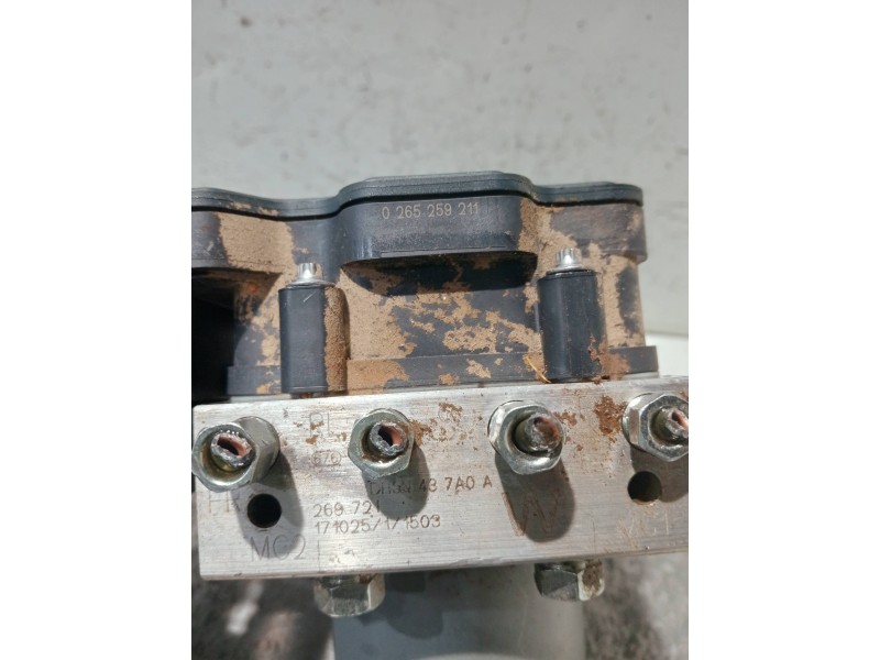 Recambio de abs para mazda cx-3 referencia OEM IAM 0265956315 0265259211 DH0N437A0A