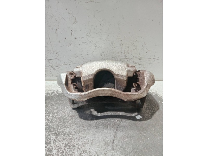Recambio de pinza freno delantera derecha para mazda cx-3 referencia OEM IAM RK1900  
