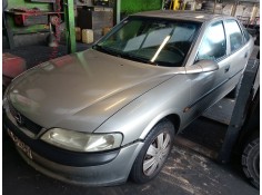 opel vectra b berlina del año 1998