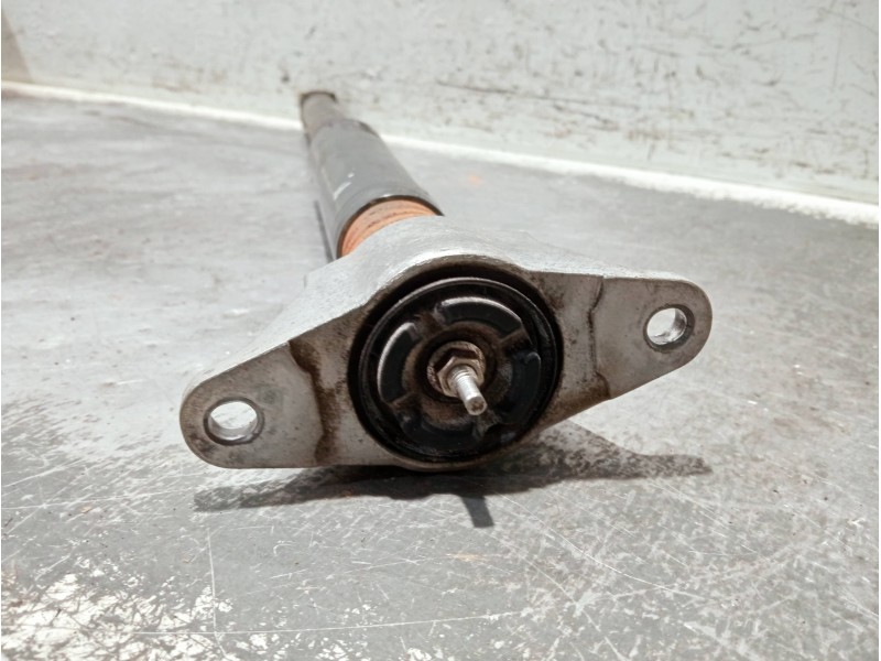 Recambio de amortiguador trasero izquierdo para mazda cx-3 referencia OEM IAM KA148KT090 DD1V28700G 