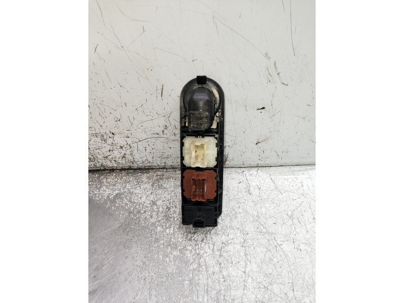 Recambio de motor elevalunas delantero izquierdo para renault captur referencia OEM IAM 2544113300R 254118722R 5P