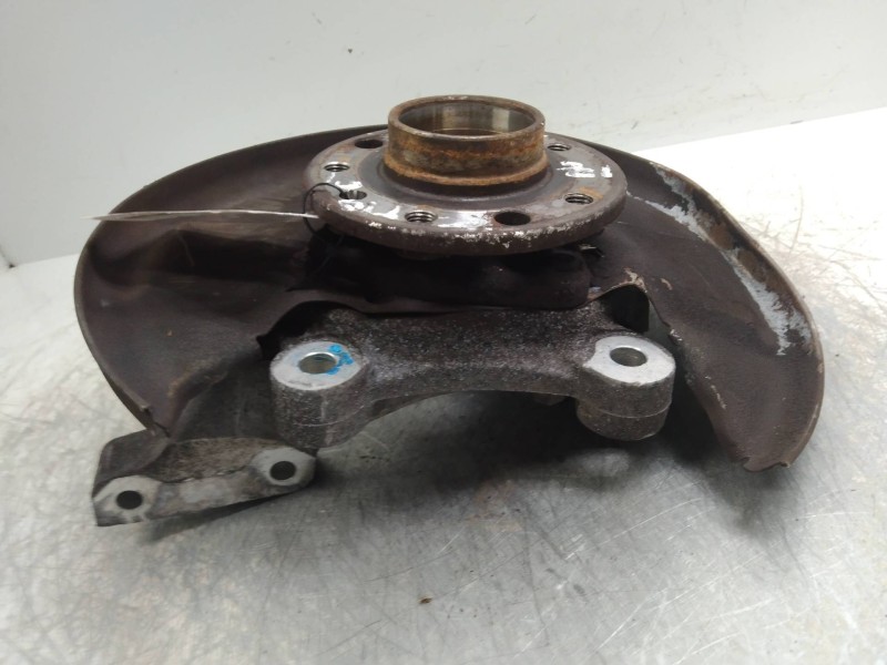 Recambio de mangueta delantera izquierda para saab 9-5 familiar 2.2 tid arc referencia OEM IAM 12762375  