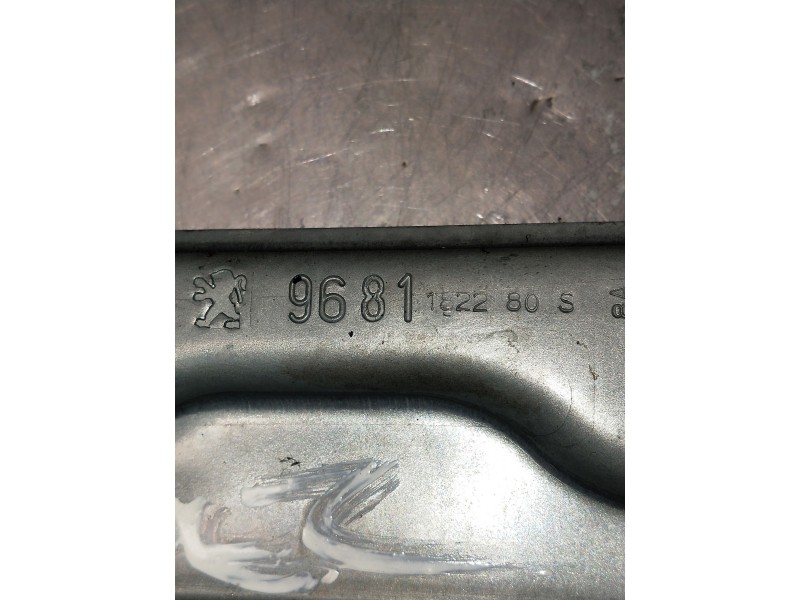 Recambio de elevalunas delantero derecho para peugeot 207 1.4 referencia OEM IAM 9681182280  3P