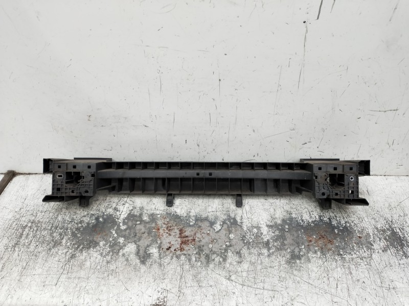 Recambio de refuerzo paragolpes trasero para renault captur referencia OEM IAM   