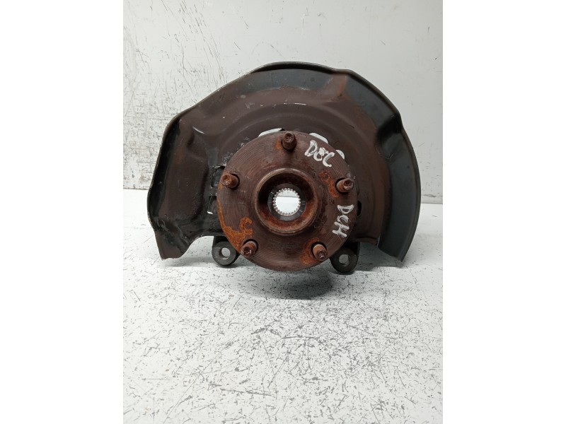 Recambio de mangueta delantera derecha para toyota auris business referencia OEM IAM   