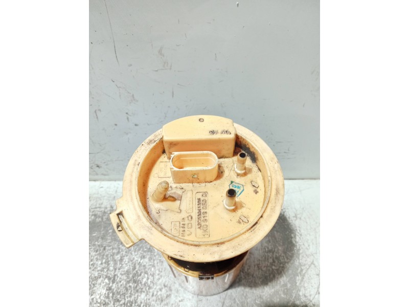 Recambio de bomba combustible para seat leon (1p1) referencia OEM IAM 1K0919050D A2C53041385 