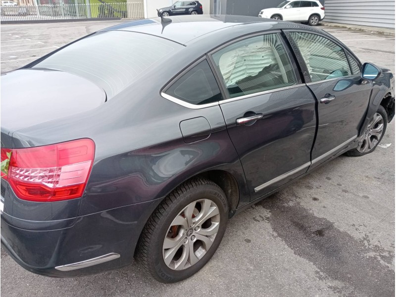 citroen c5 berlina del año 2015