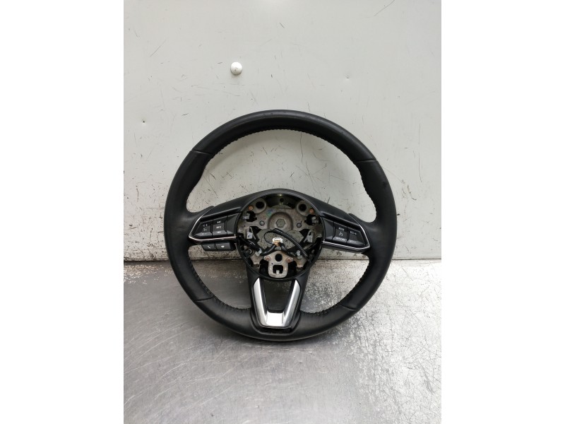 Recambio de volante para mazda cx-3 referencia OEM IAM   