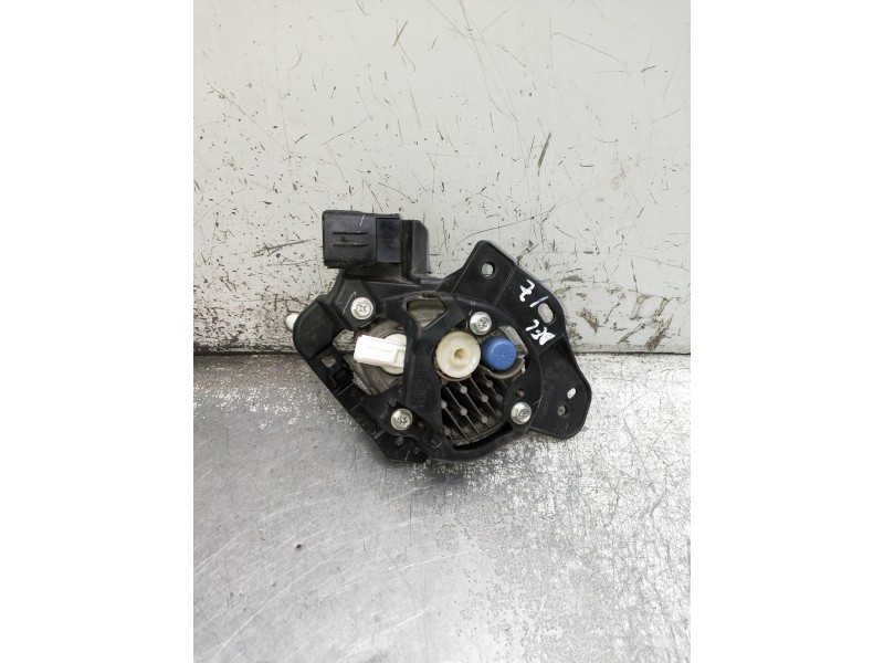 Recambio de faro antiniebla izquierdo para mazda cx-3 referencia OEM IAM   