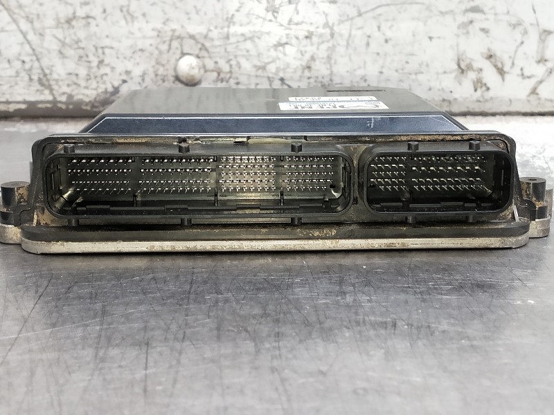 Recambio de centralita motor uce para mazda cx-3 referencia OEM IAM PENF18881 E6T67980H K6266