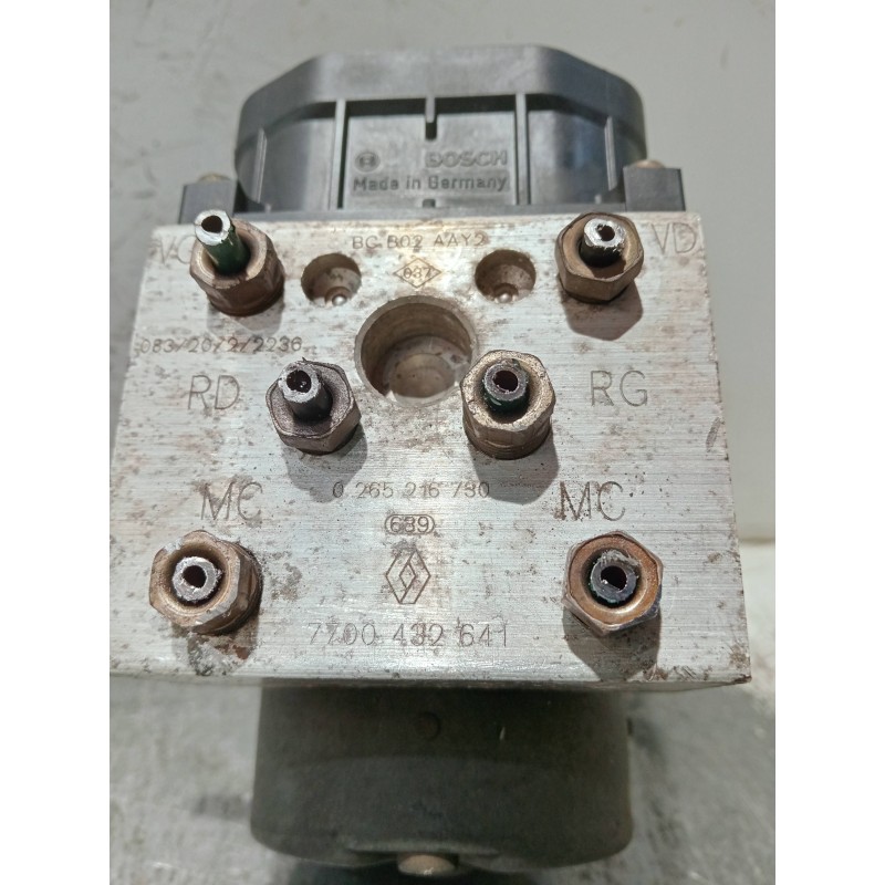 Recambio de abs para renault clio ii fase i (b/cbo) 1.4 alize referencia OEM IAM 0273004418 0265216730 7700432641