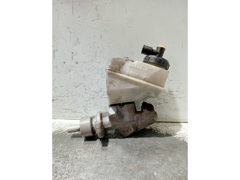Recambio de bomba freno para renault clio ii fase i (b/cbo) 1.4 alize referencia OEM IAM 7700417649  