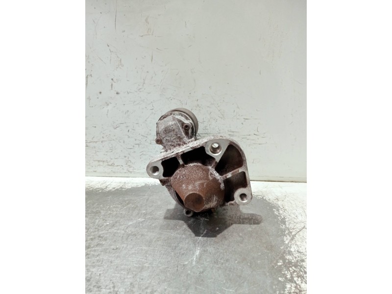 Recambio de motor arranque para renault clio ii fase i (b/cbo) 1.4 alize referencia OEM IAM 104674 105119C D7E6