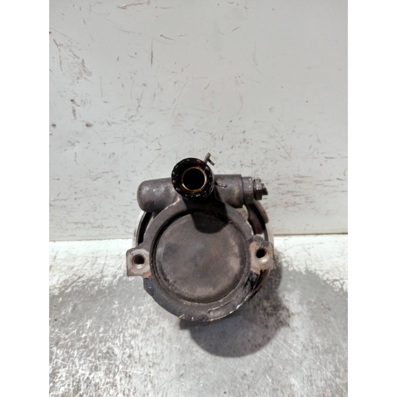 Recambio de bomba direccion para renault clio ii fase i (b/cbo) 1.4 alize referencia OEM IAM 7700431286 7700431283 26077782RP