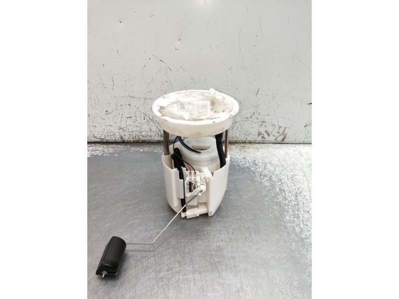 Recambio de bomba combustible para mazda cx-3 referencia OEM IAM K00216504 PELK1335XA 
