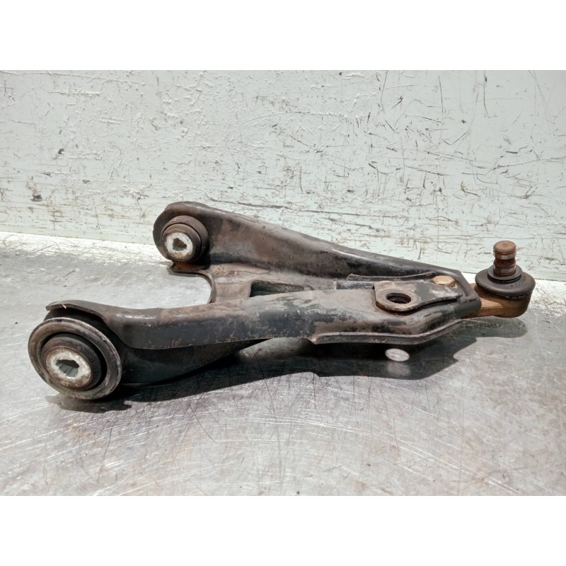 Recambio de brazo suspension inferior delantero derecho para renault clio ii fase i (b/cbo) 1.4 alize referencia OEM IAM   