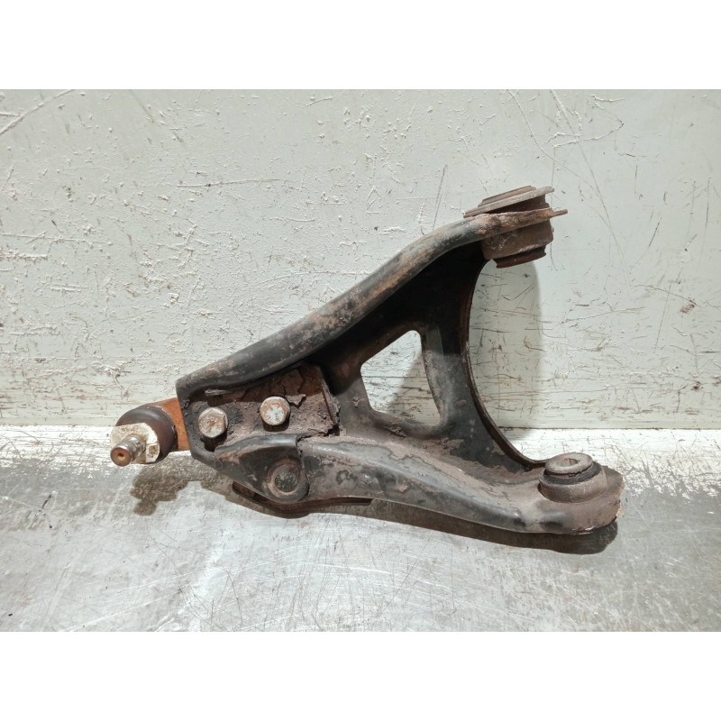 Recambio de brazo suspension inferior delantero izquierdo para renault clio ii fase i (b/cbo) 1.4 alize referencia OEM IAM   