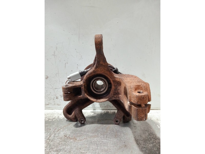 Recambio de mangueta delantera izquierda para ford focus berlina (cak) ambiente referencia OEM IAM SV66410100  