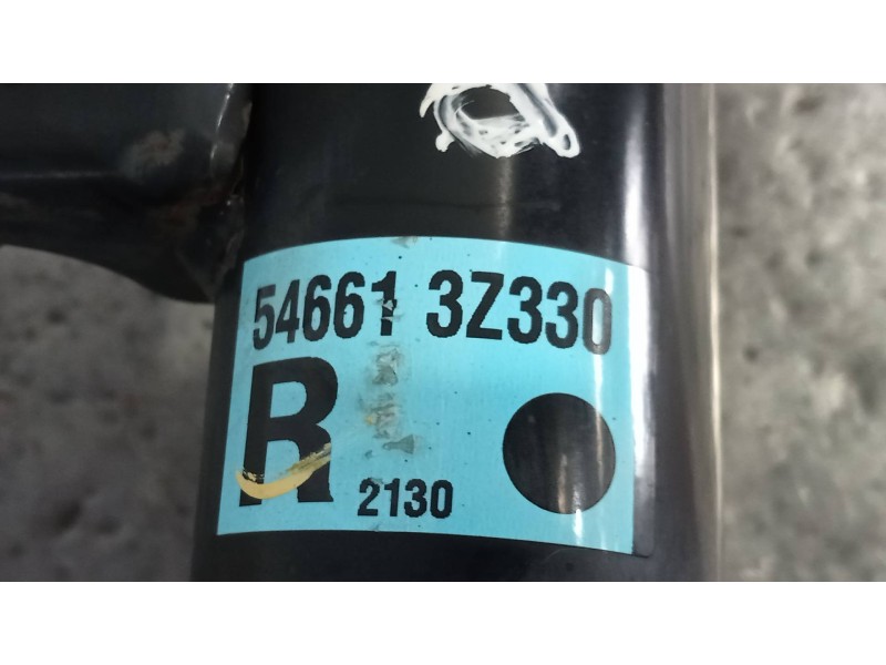 Recambio de amortiguador delantero derecho para hyundai i40 1.7 crdi cat referencia OEM IAM 546613Z330  