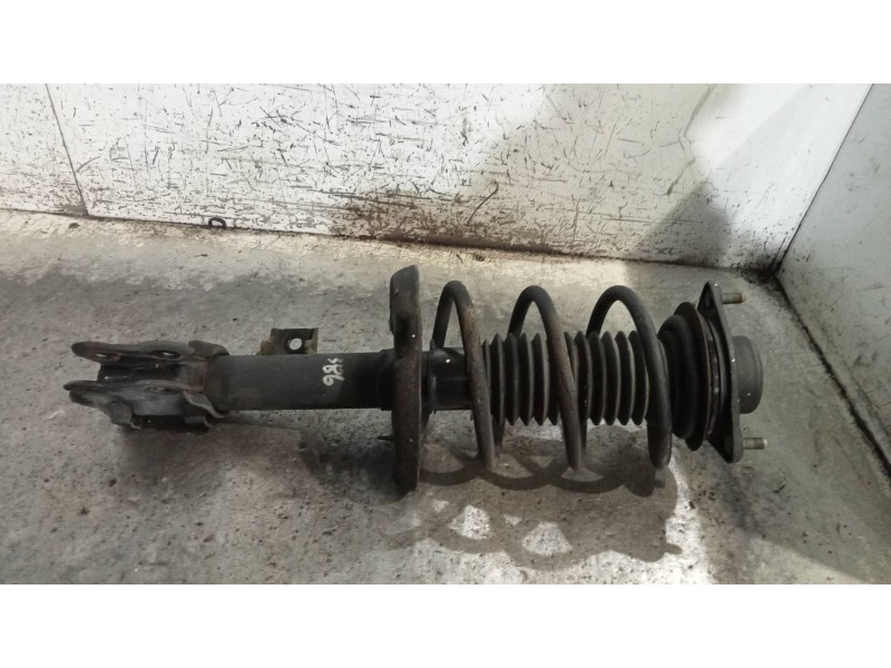 Recambio de amortiguador delantero izquierdo para hyundai i40 1.7 crdi cat referencia OEM IAM 546513Z330  