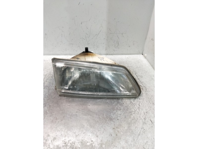 Recambio de faro derecho para peugeot 106 (s1) referencia OEM IAM   