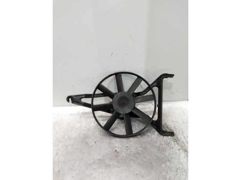 Recambio de electroventilador para peugeot 106 (s1) referencia OEM IAM   