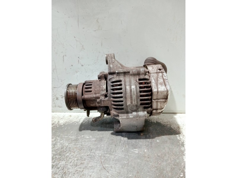 Recambio de alternador para hyundai accent (lc) crdi gl referencia OEM IAM 3730027503 1002132980 