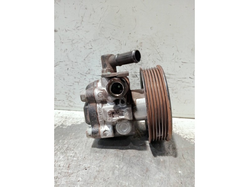 Recambio de bomba direccion para hyundai accent (lc) crdi gl referencia OEM IAM Y8T11  
