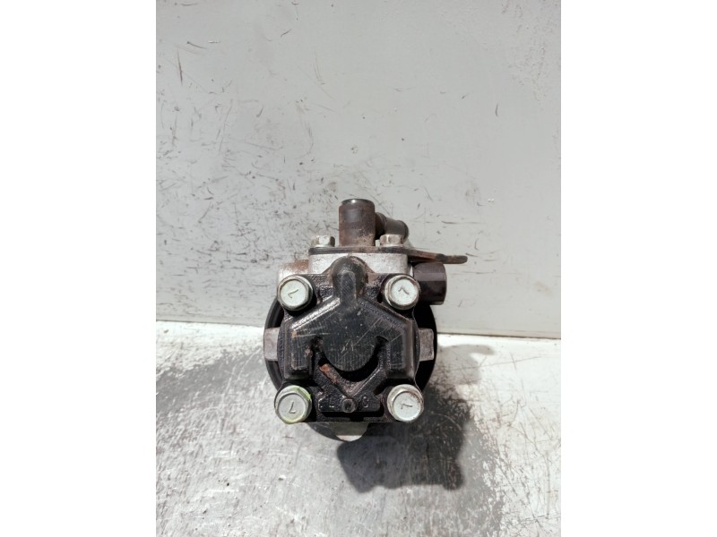 Recambio de bomba direccion para hyundai accent (lc) crdi gl referencia OEM IAM Y8T11  