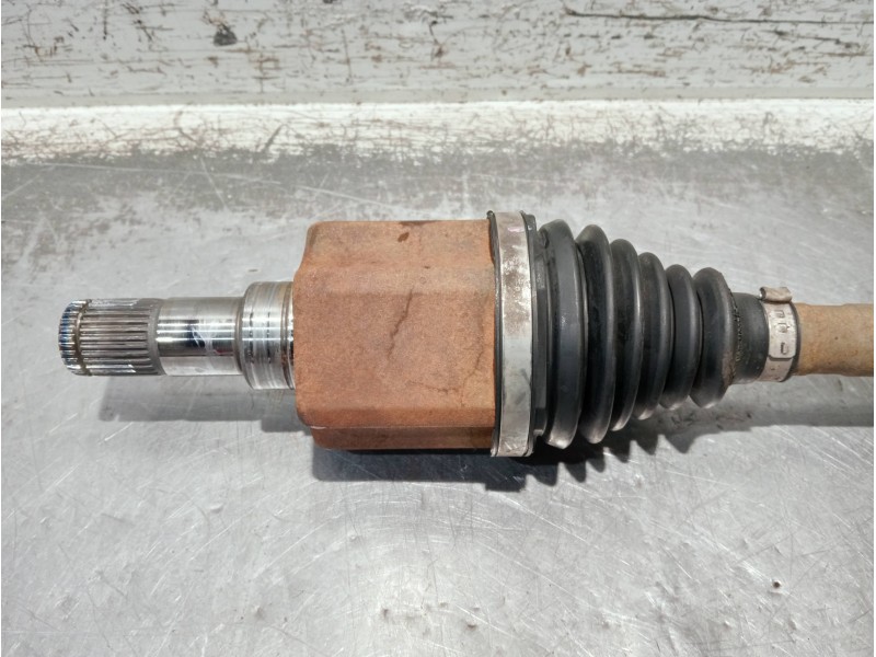 Recambio de transmision delantera izquierda para land rover discovery v6 td s referencia OEM IAM   