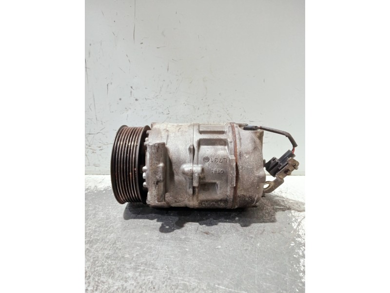 Recambio de compresor aire acondicionado para land rover discovery v6 td s referencia OEM IAM JPB00183 4471808381 7SEU17C