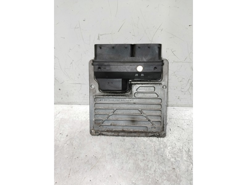 Recambio de centralita motor uce para mercedes clase c (w203) berlina referencia OEM IAM 5WK90489 A2711536179 