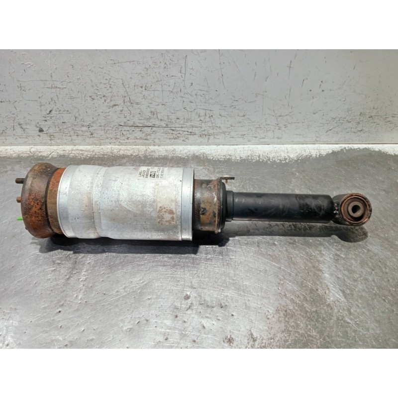 Recambio de amortiguador delantero izquierdo para land rover discovery v6 td s referencia OEM IAM 22214641  3496894