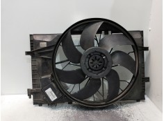 Recambio de electroventilador para mercedes clase c (w203) berlina referencia OEM IAM A2035000293 885001966 