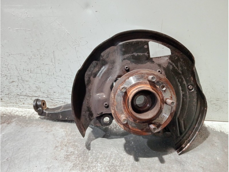 Recambio de mangueta delantera derecha para land rover discovery v6 td s referencia OEM IAM RUB000224RH  