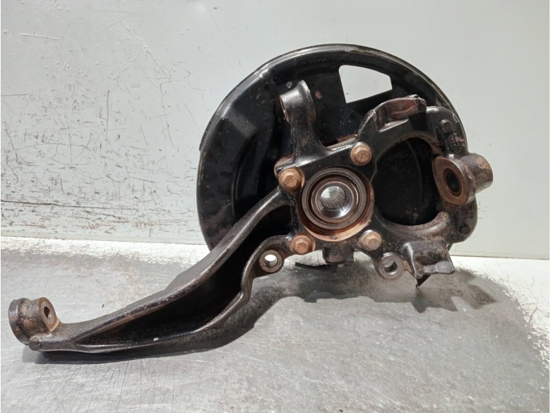 Recambio de mangueta delantera izquierda para land rover discovery v6 td s referencia OEM IAM RUB000234LH  