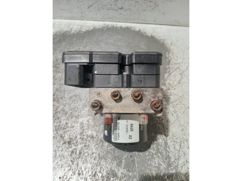 Recambio de abs para suzuki grand vitara jb (jt) referencia OEM IAM X2T38371H 64J0 06210204254